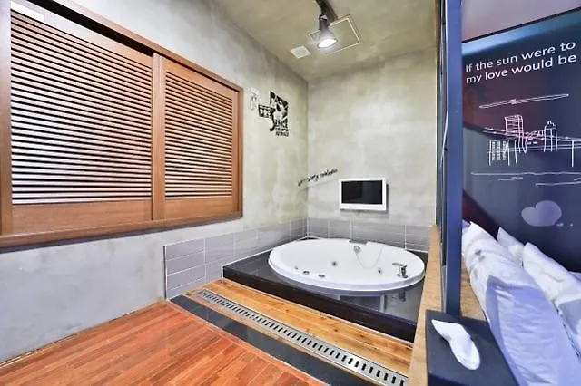 B&B Hotel Motel Busan