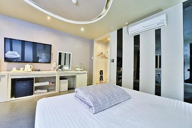 Motel B&B Hotel Busan