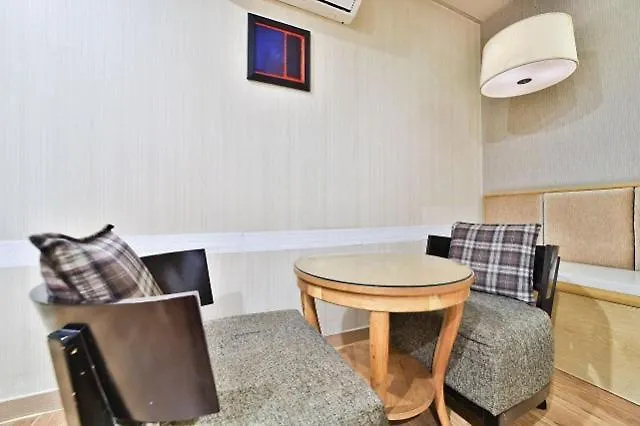 B&B Hotel Motel *