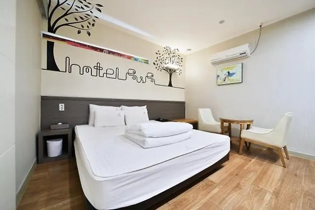B&B Hotel
